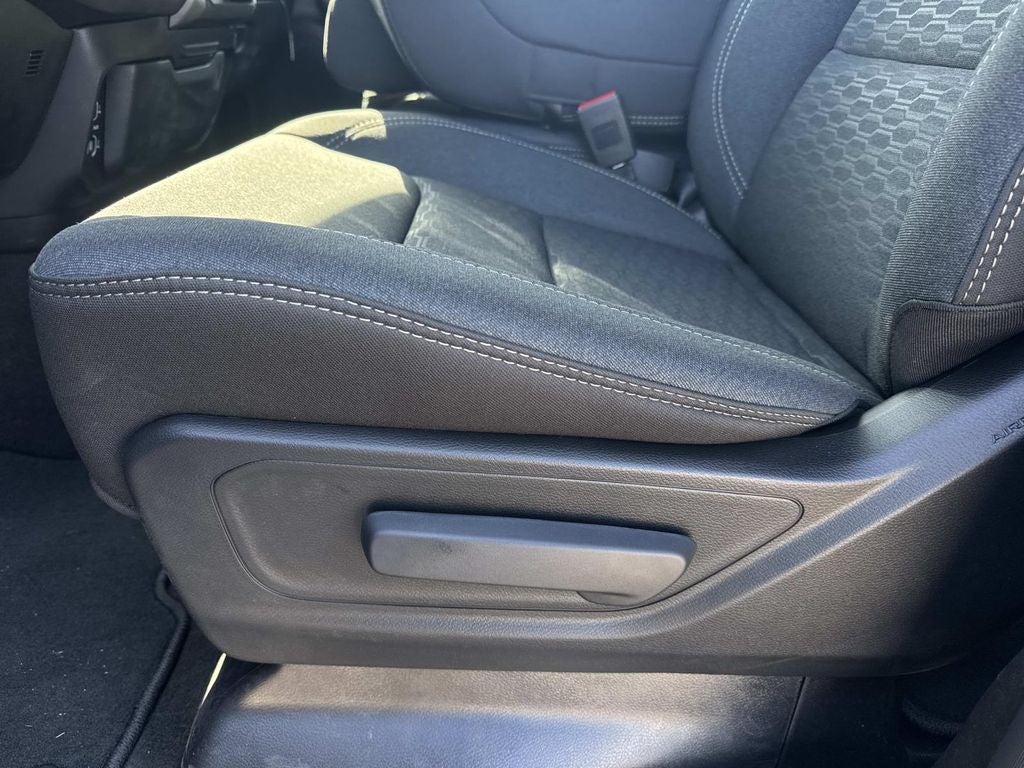 2026 RAM Ram 1500 RAM 1500 EXPRESS CREW CAB 4X2 5'7' BOX