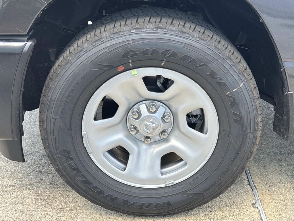 2026 RAM Ram 1500 RAM 1500 TRADESMAN CREW CAB 4X2 5'7' BOX