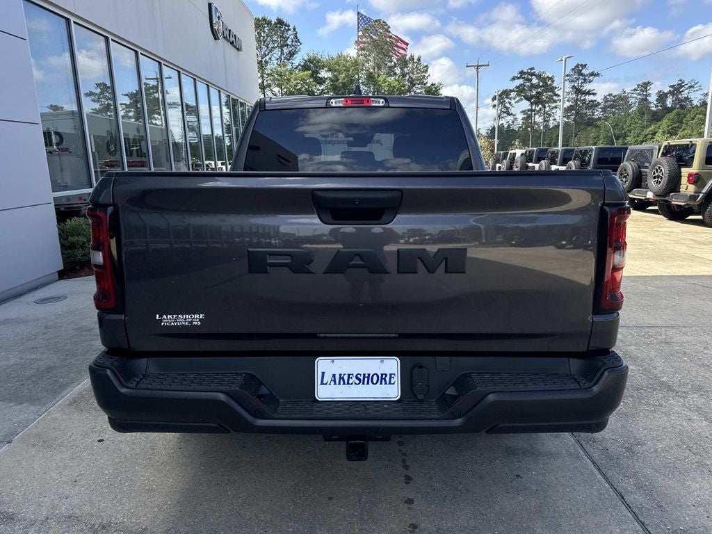2026 RAM Ram 1500 RAM 1500 TRADESMAN CREW CAB 4X2 5'7' BOX