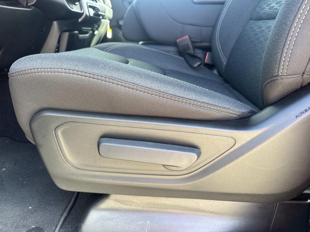 2026 RAM Ram 1500 RAM 1500 EXPRESS CREW CAB 4X2 5'7' BOX
