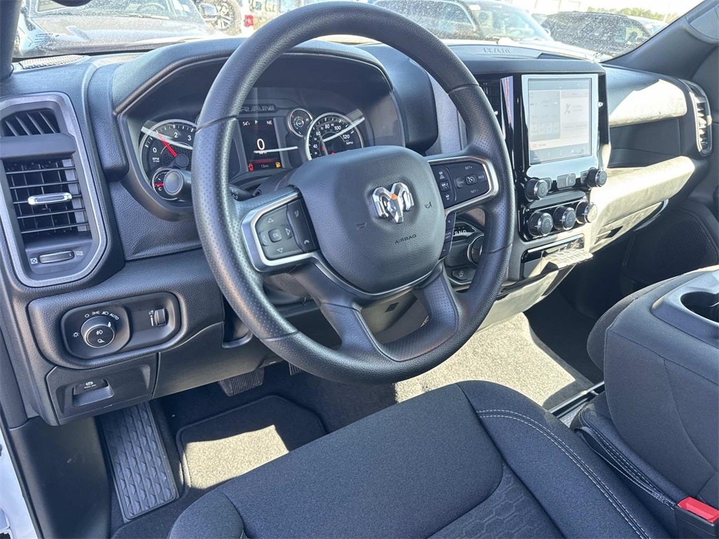 2026 RAM Ram 1500 RAM 1500 EXPRESS CREW CAB 4X2 5'7' BOX