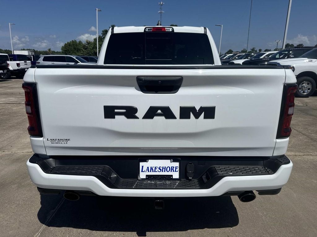 2026 RAM Ram 1500 RAM 1500 EXPRESS CREW CAB 4X2 5'7' BOX