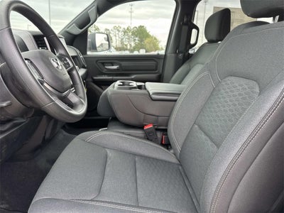 2026 RAM Ram 1500 RAM 1500 EXPRESS CREW CAB 4X2 5'7' BOX