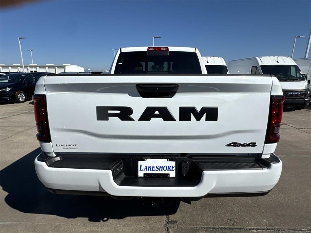 2026 RAM Ram 2500 RAM 2500 BLACK EXPRESS CREW CAB 4X4 6'4' BOX