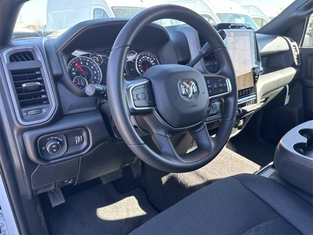 2026 RAM Ram 2500 RAM 2500 BLACK EXPRESS CREW CAB 4X4 6'4' BOX