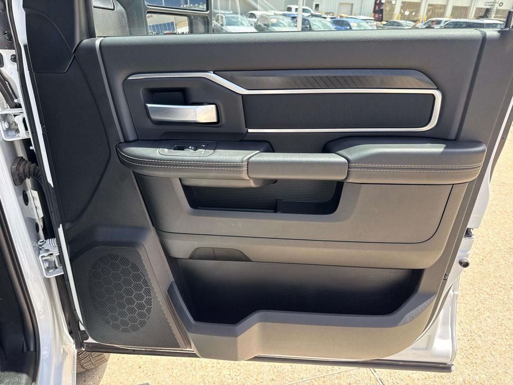 2025 RAM Ram 2500 Lone Star Crew Cab 4x4 6'4' Box
