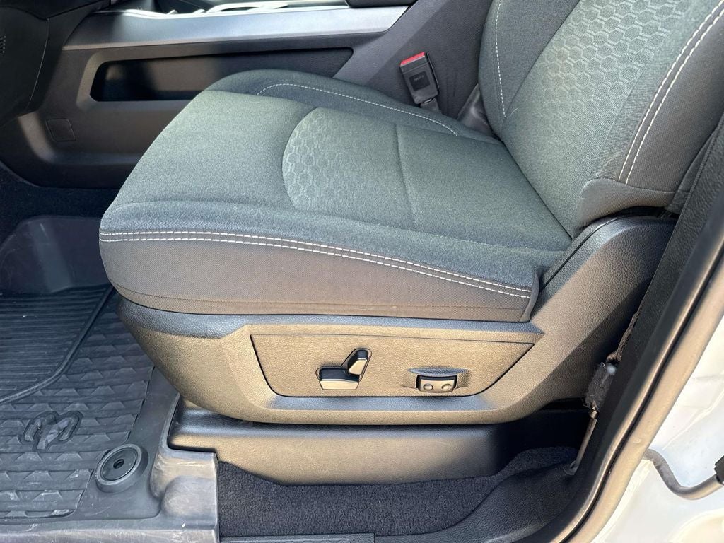 2025 RAM Ram 2500 Lone Star Crew Cab 4x4 6'4' Box