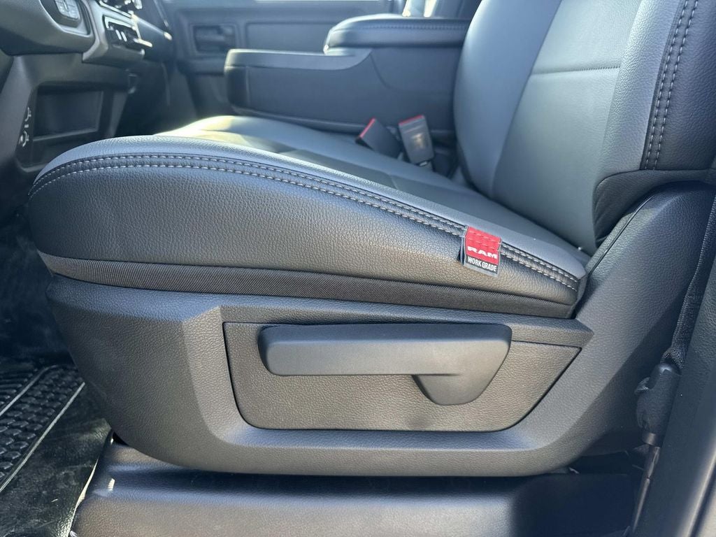 2026 RAM Ram 2500 RAM 2500 TRADESMAN CREW CAB 4X4 8' BOX