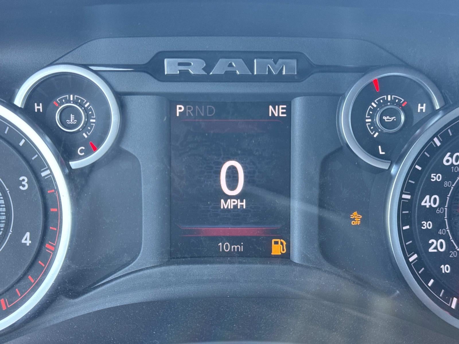 2026 RAM Ram 3500 Chassis Cab RAM 3500 TRADESMAN CREW CAB CHASSIS 4X4 60' CA