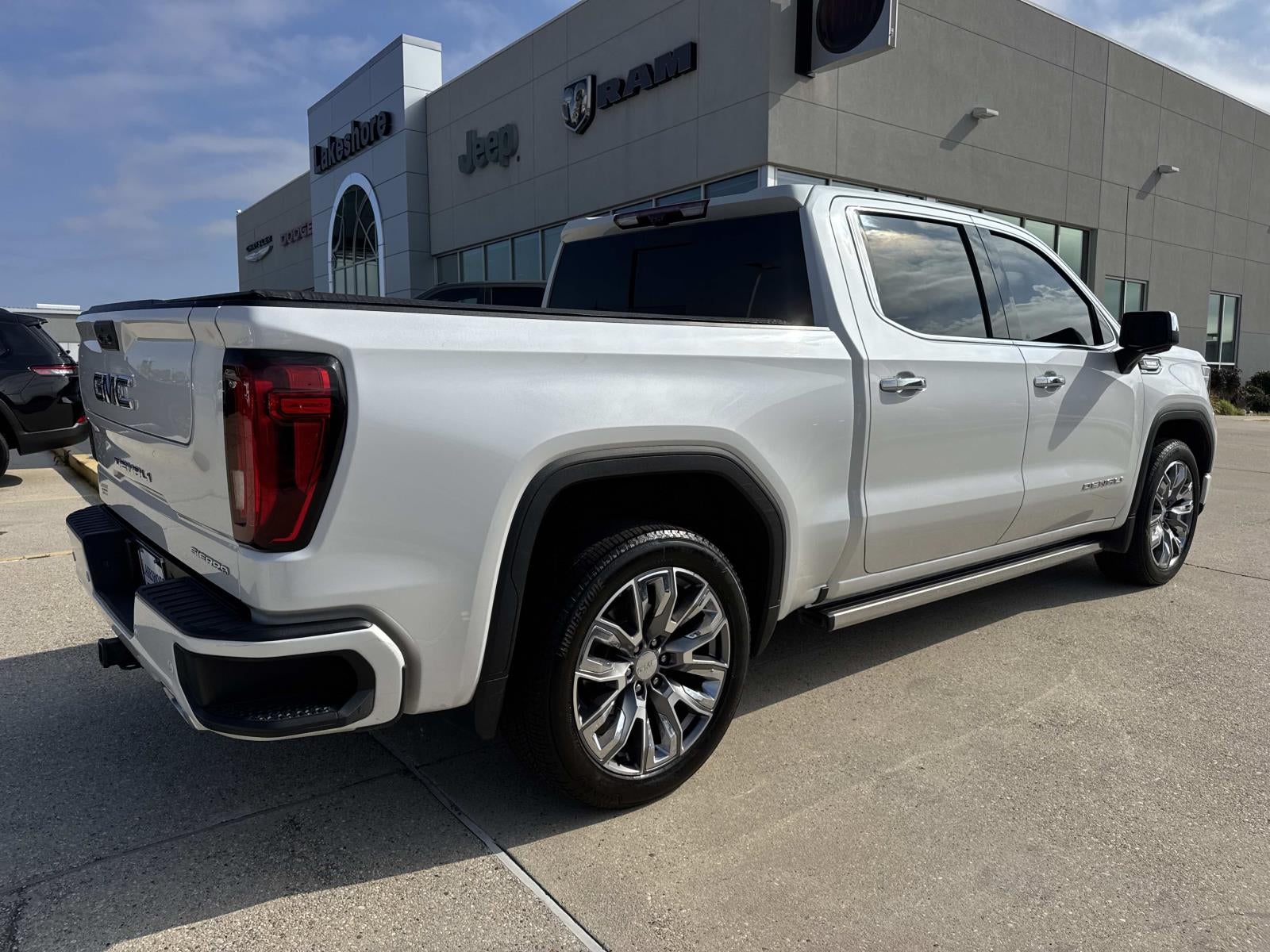 2023 GMC Sierra 1500 Denali