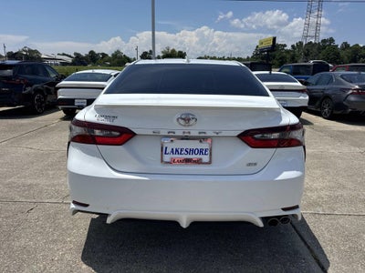 2022 Toyota Camry SE