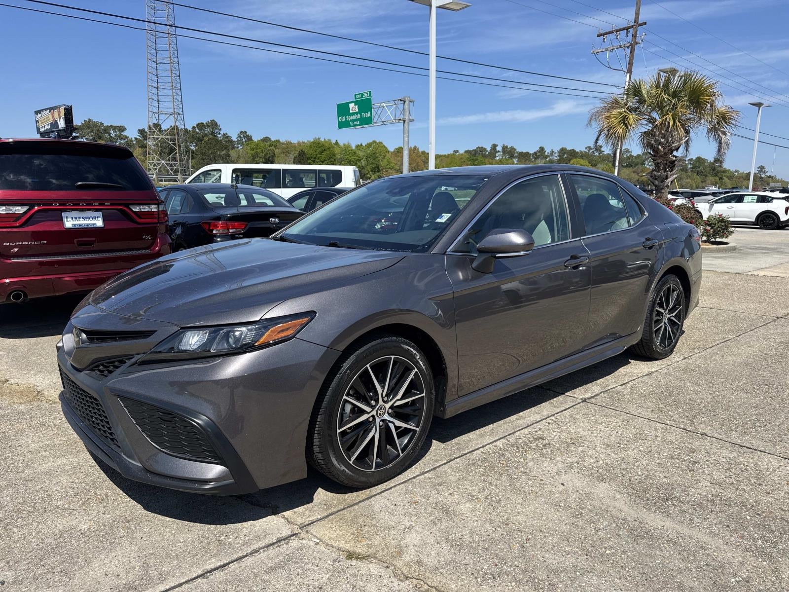2023 Toyota Camry SE