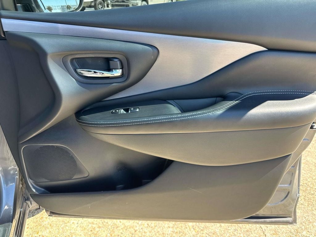 2023 Nissan Murano SL FWD