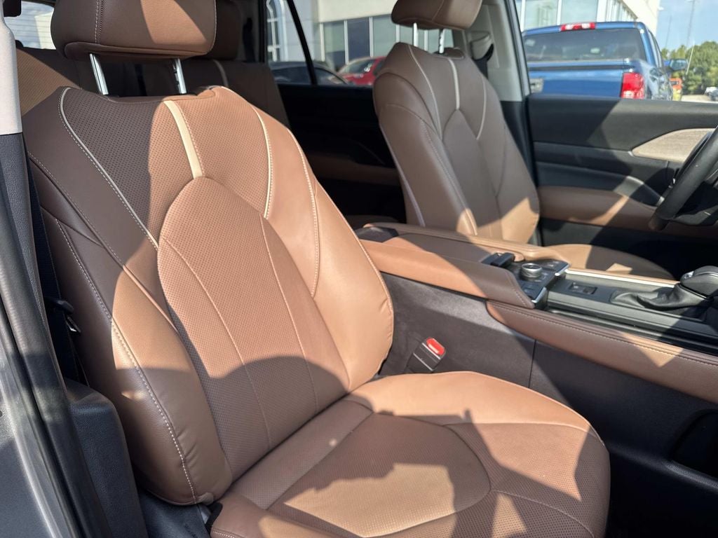 2025 Toyota Grand Highlander Platinum