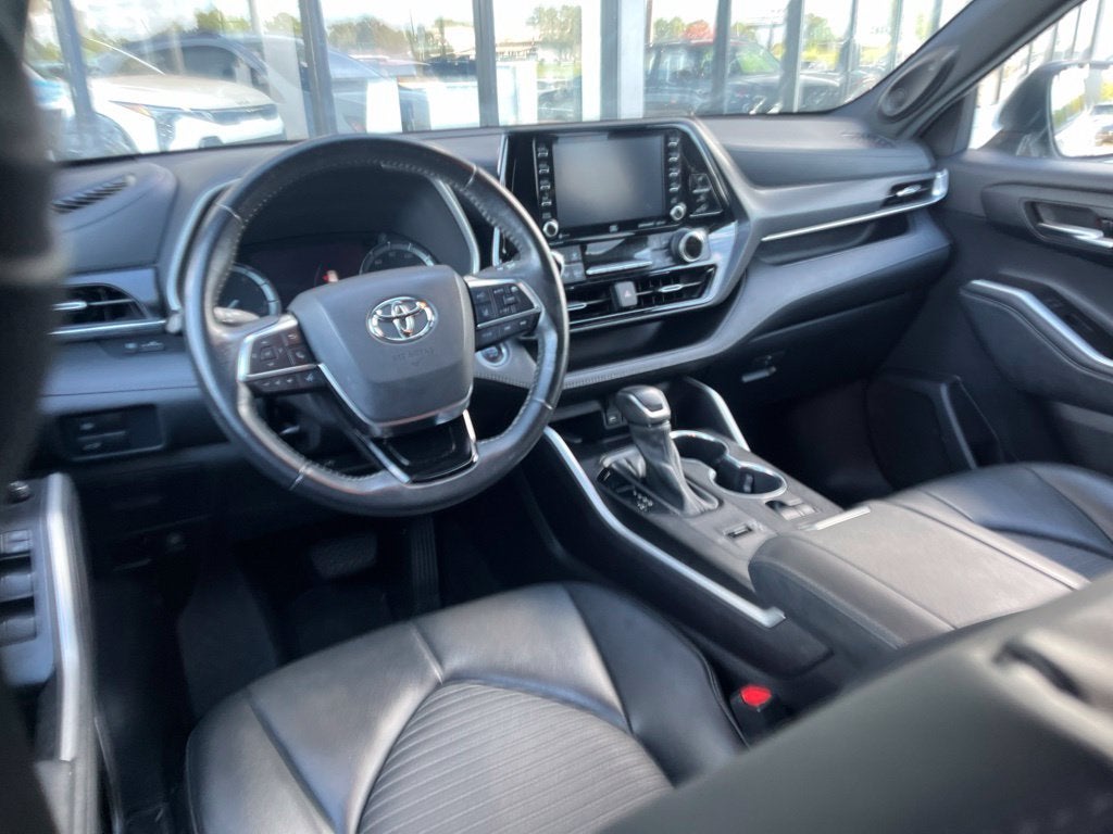 2021 Toyota Highlander XSE