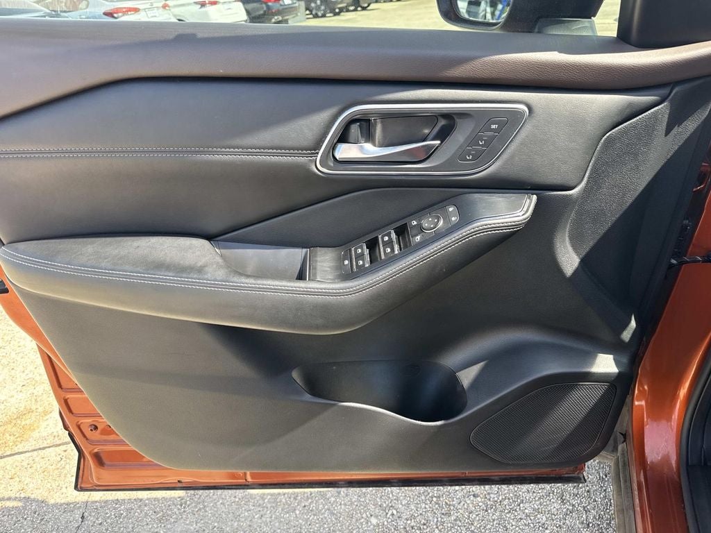 2021 Nissan Rogue SL FWD