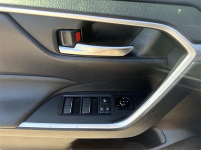 2022 Toyota RAV4 Hybrid Hybrid SE