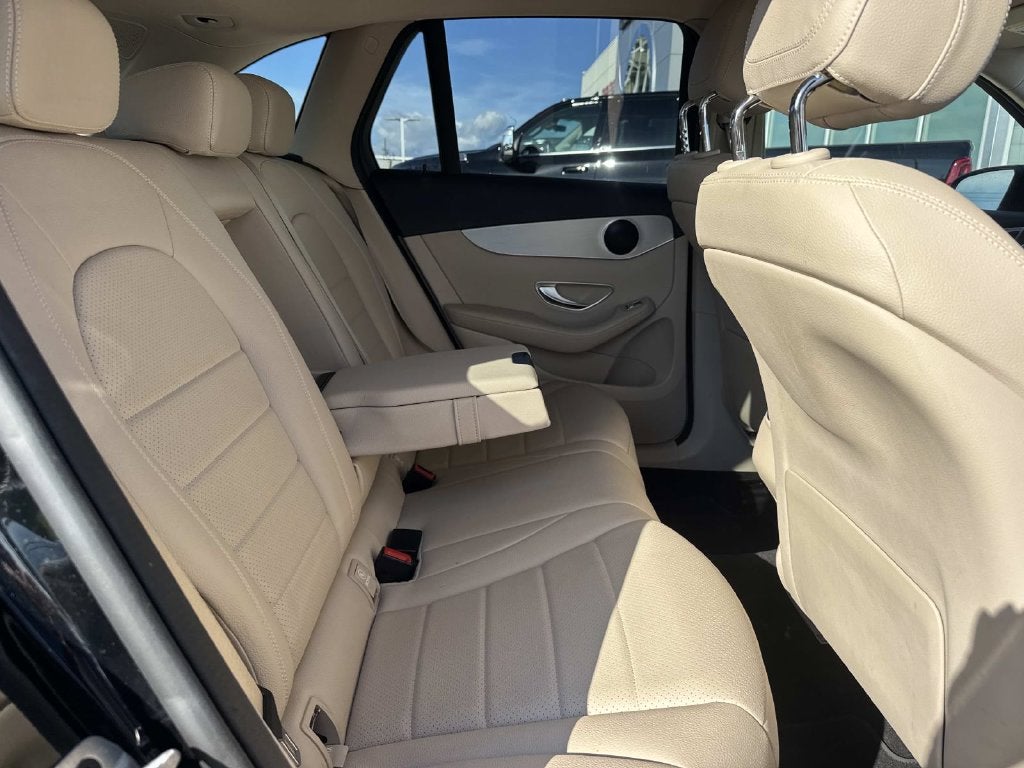 2022 Mercedes-Benz GLC GLC 300