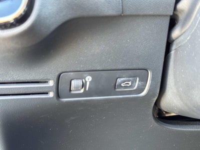 2021 Volvo XC40 Recharge Pure Electric P8