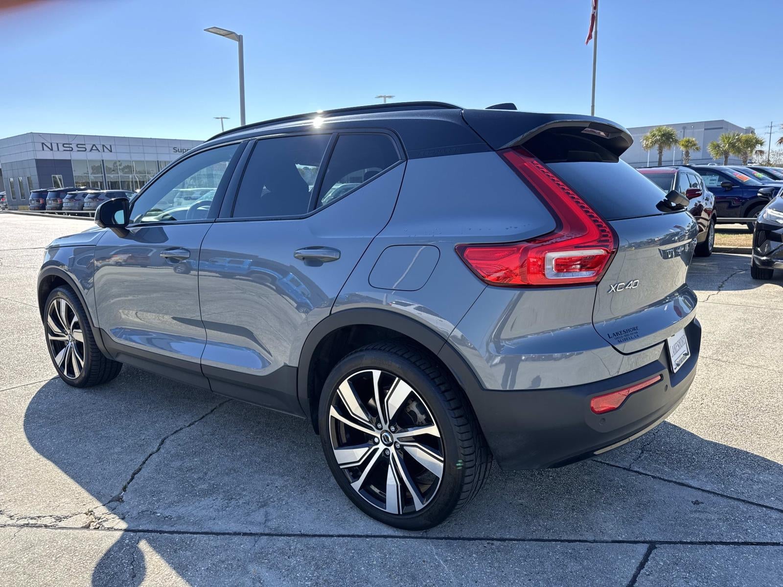2021 Volvo XC40 Recharge Pure Electric P8