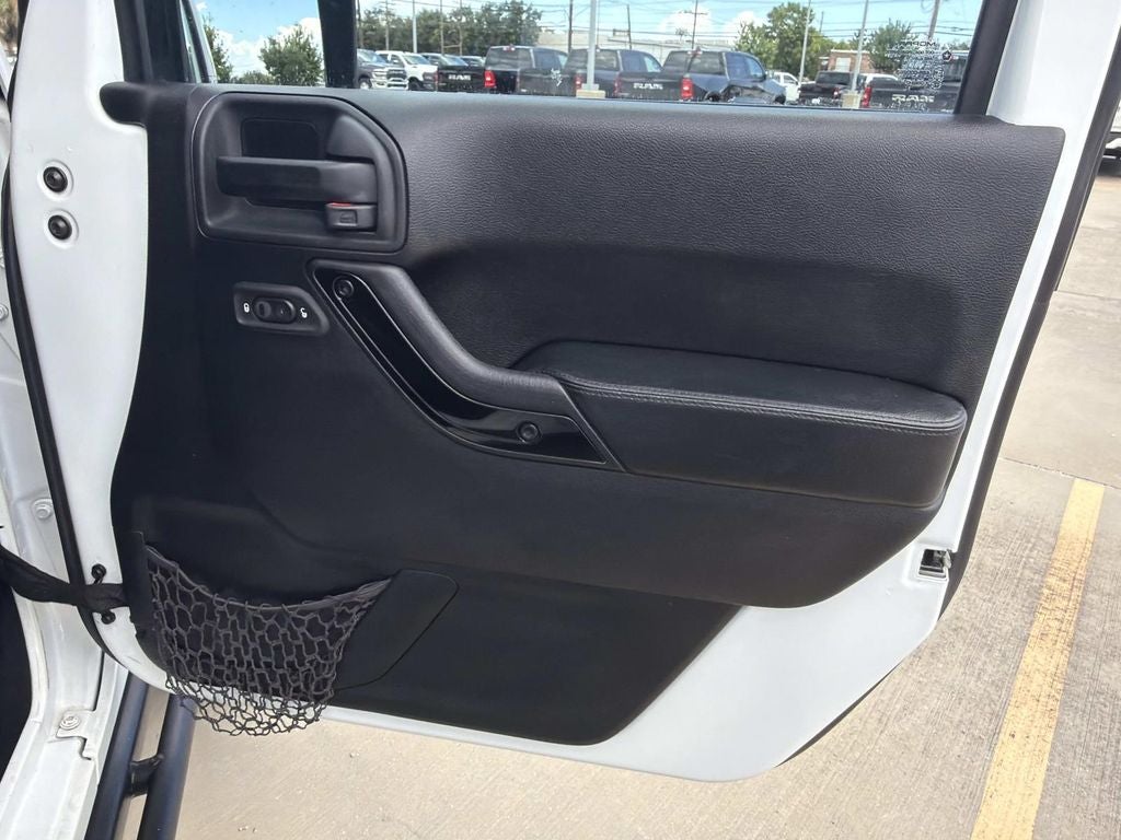 2015 Jeep Wrangler Unlimited Unlimited Sahara Altitude