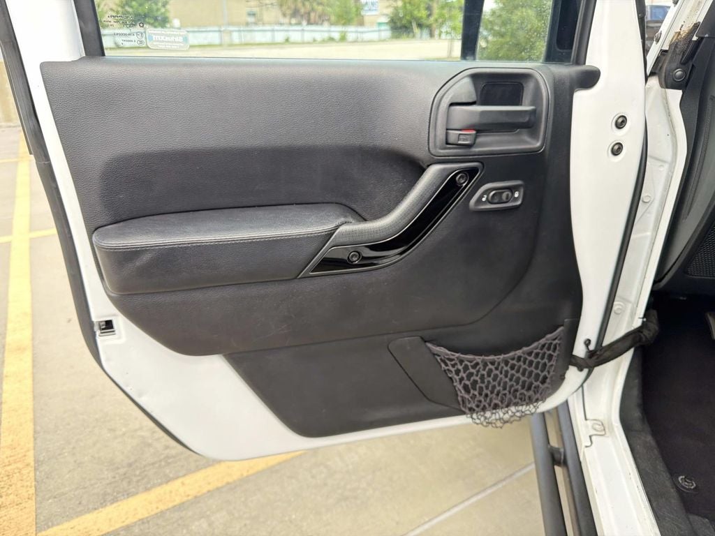 2015 Jeep Wrangler Unlimited Unlimited Sahara Altitude