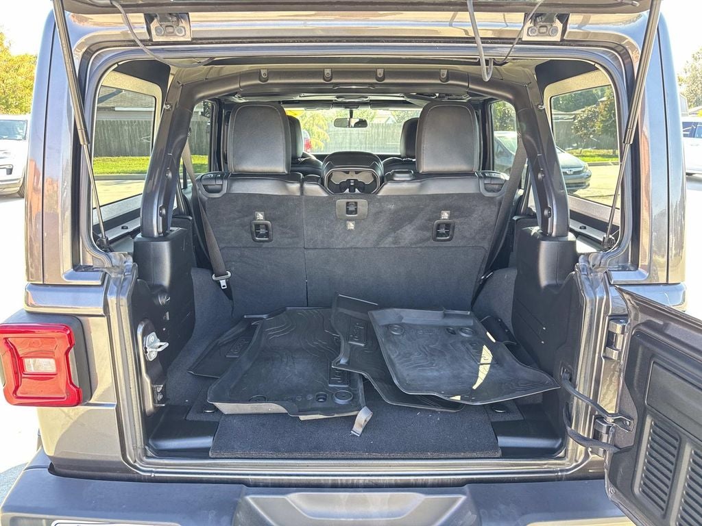 2018 Jeep Wrangler Unlimited Sahara 4x4