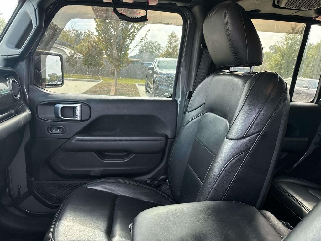 2021 Jeep Wrangler Unlimited Sahara Altitude 4x4