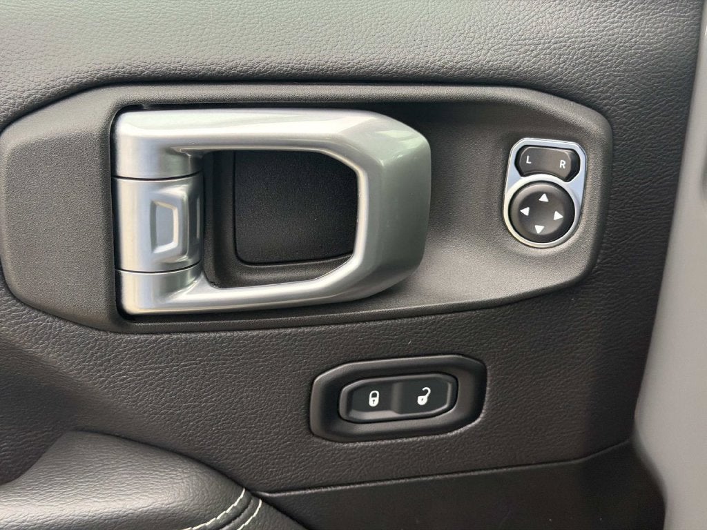 2022 Jeep Wrangler 4xe Unlimited Sahara 4xe