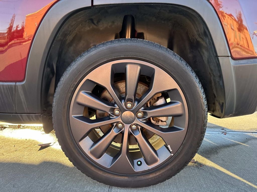 2021 Jeep Cherokee 80th Anniversary FWD