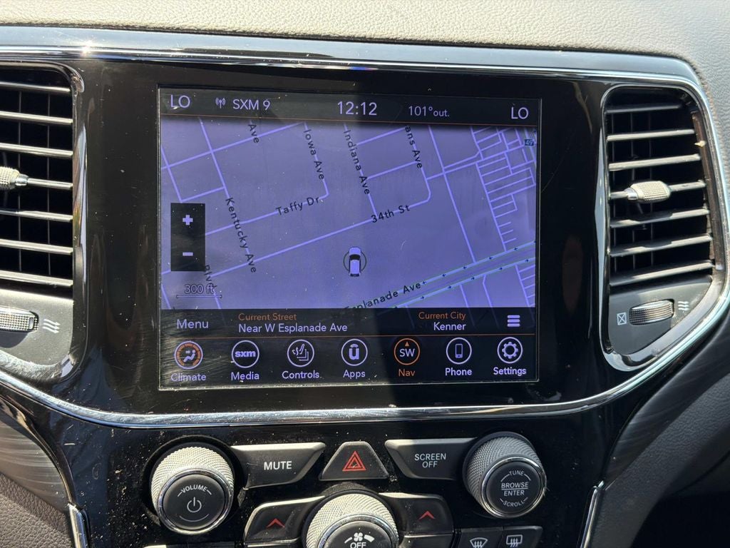 2020 Jeep Grand Cherokee Altitude