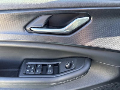 2024 Jeep Grand Cherokee Laredo 4x2