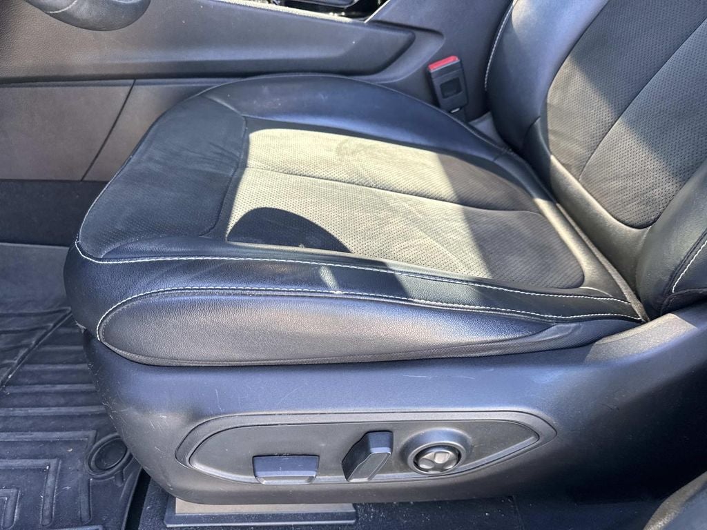 2023 Jeep Grand Cherokee Altitude 4x2