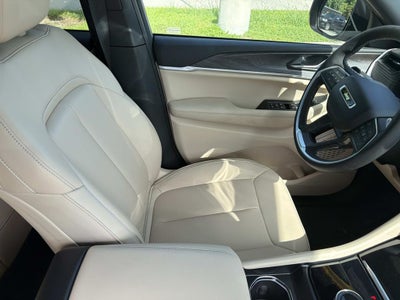 2026 Jeep Grand Cherokee Limited 4x2