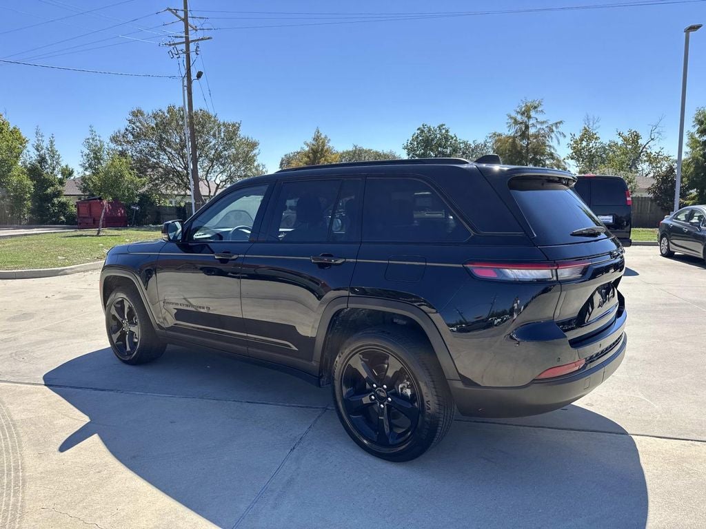 2023 Jeep Grand Cherokee Altitude 4x4