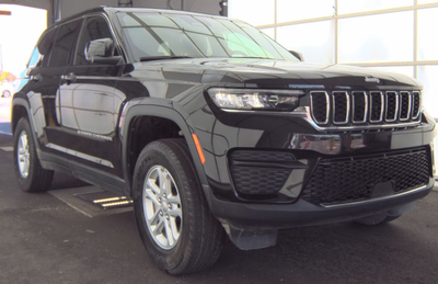 2025 Jeep Grand Cherokee Laredo 4x4