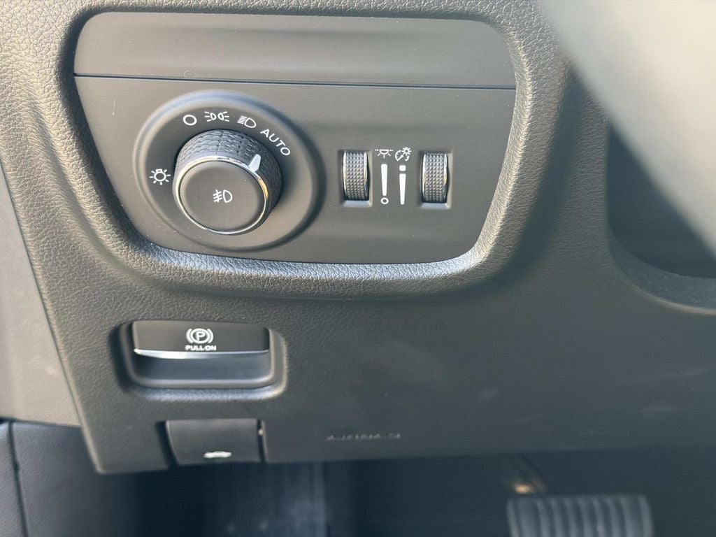 2024 Jeep Grand Cherokee Summit