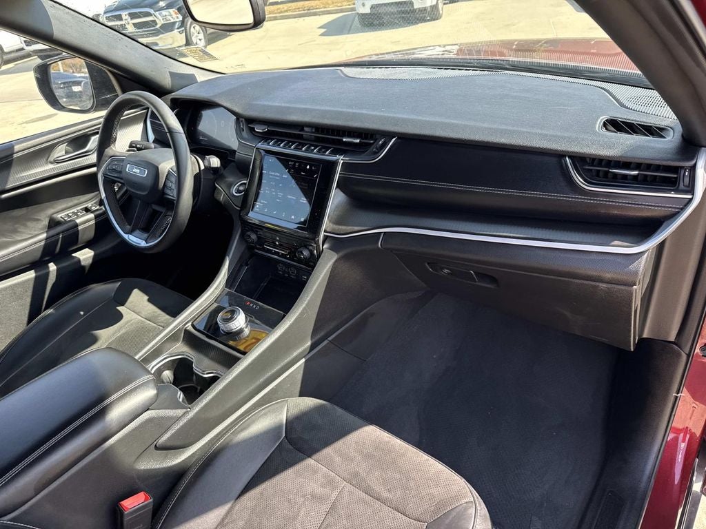 2024 Jeep Grand Cherokee L Altitude 4x4