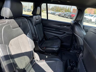 2024 Jeep Grand Cherokee L Altitude 4x4