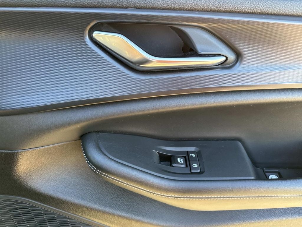 2024 Jeep Grand Cherokee L Altitude 4x4