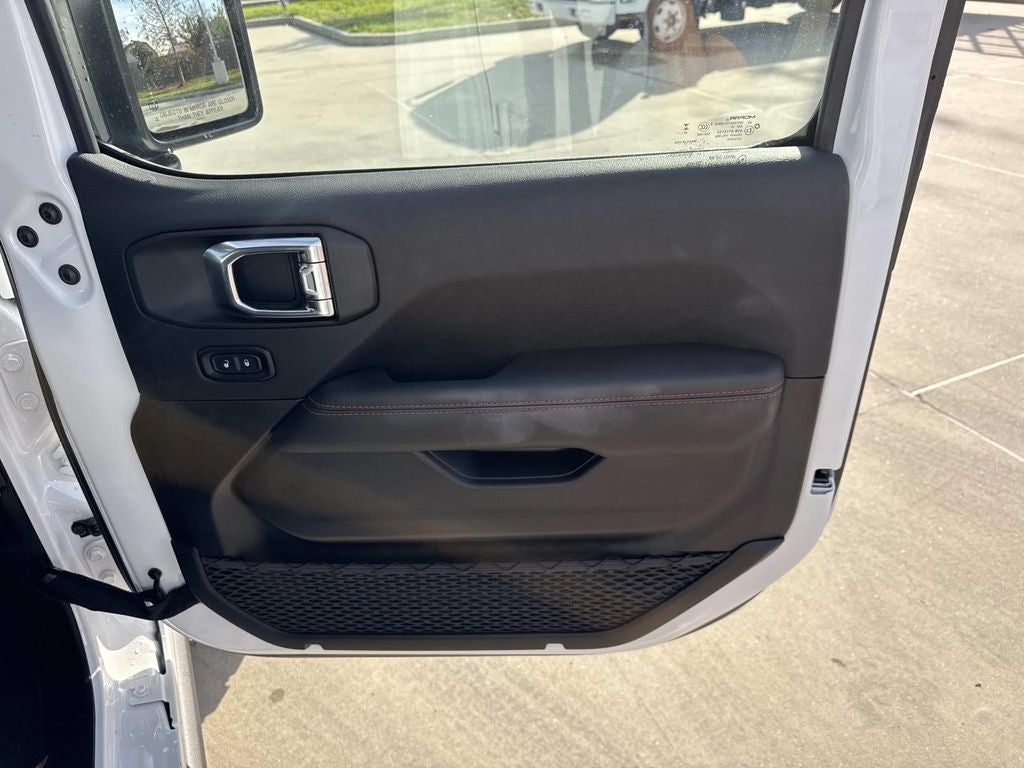 2025 Jeep Wrangler 4-Door Recon 4x4