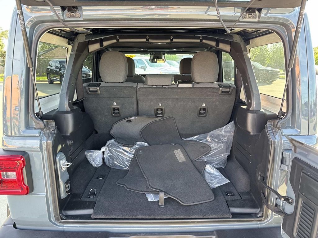 2025 Jeep Wrangler 4xe Sahara 4xe