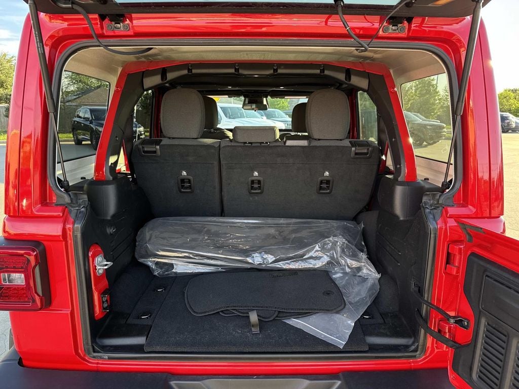 2025 Jeep Wrangler 4xe Sahara 4xe