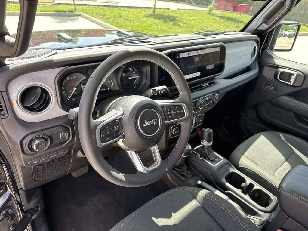 2025 Jeep Wrangler 4xe Sahara 4xe
