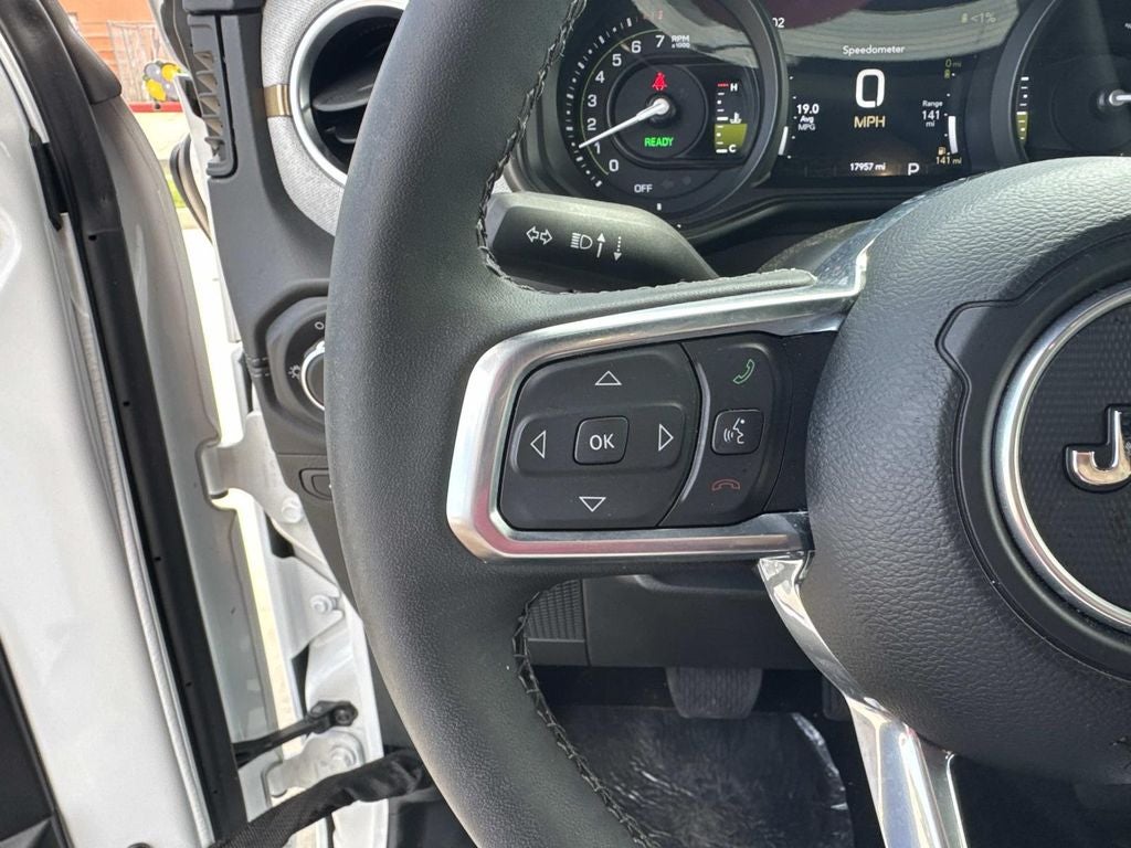 2025 Jeep Wrangler 4xe Sahara 4xe