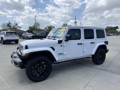 2025 Jeep Wrangler 4xe Sahara 4xe