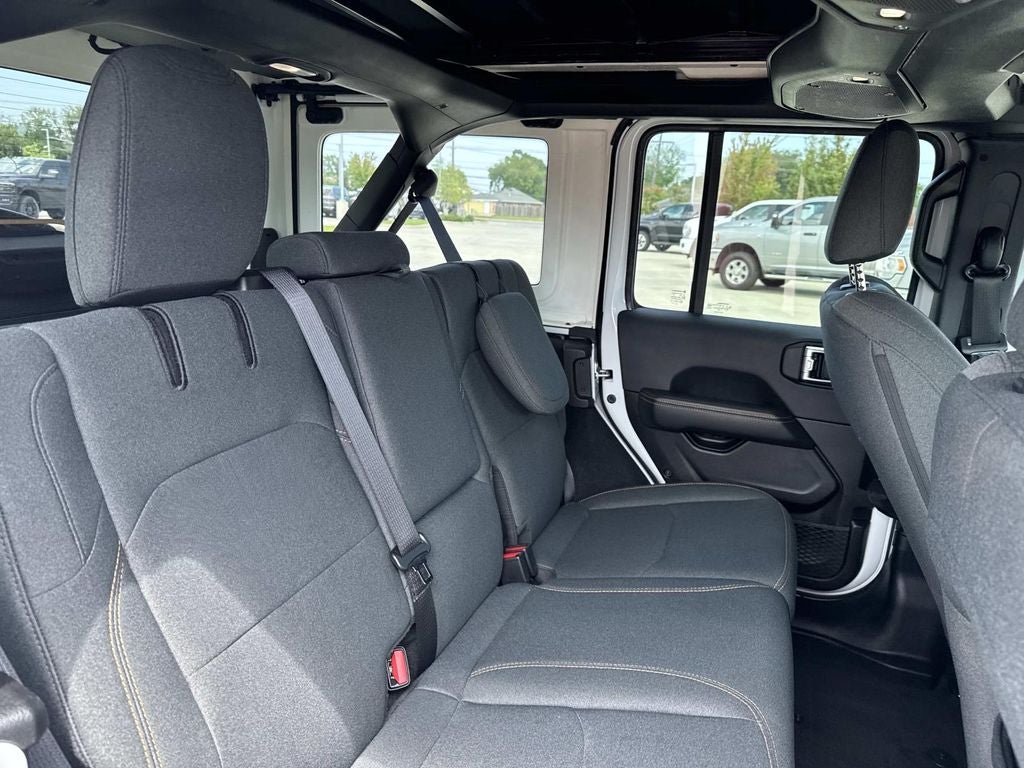 2025 Jeep Wrangler 4xe Sahara 4xe