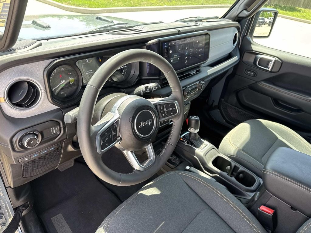 2025 Jeep Wrangler 4xe Sahara 4xe