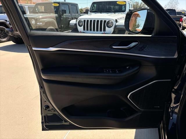 2022 Jeep Grand Cherokee 4xe Limited 4x4