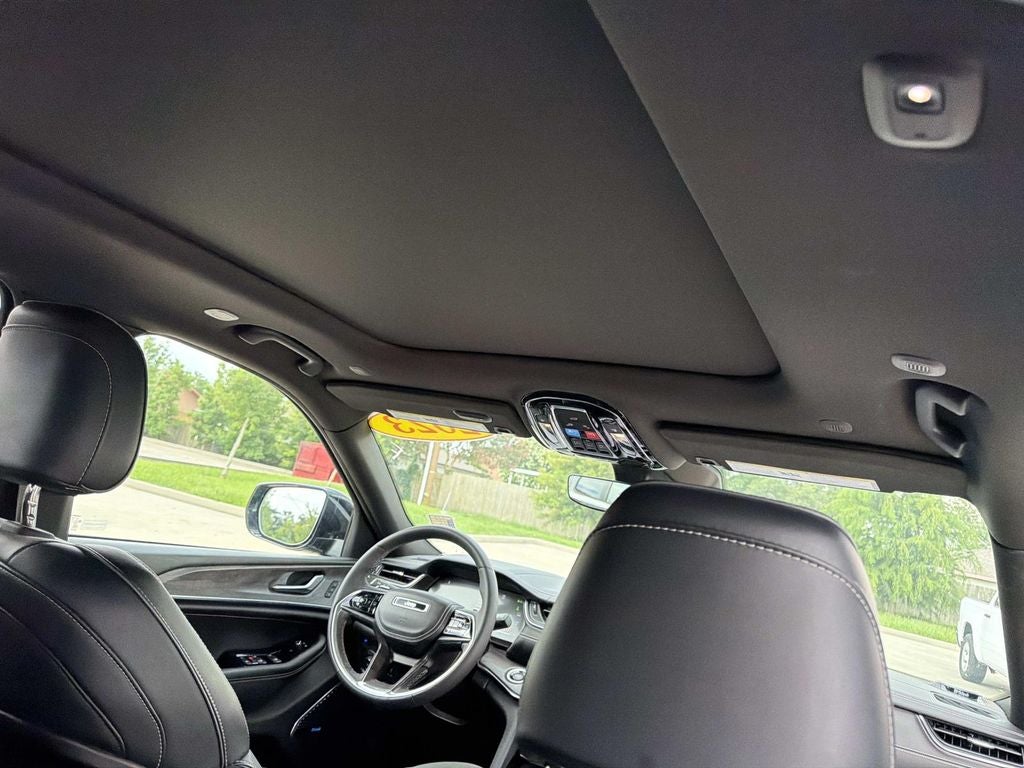 2023 Jeep Grand Cherokee 4xe Overland 4xe
